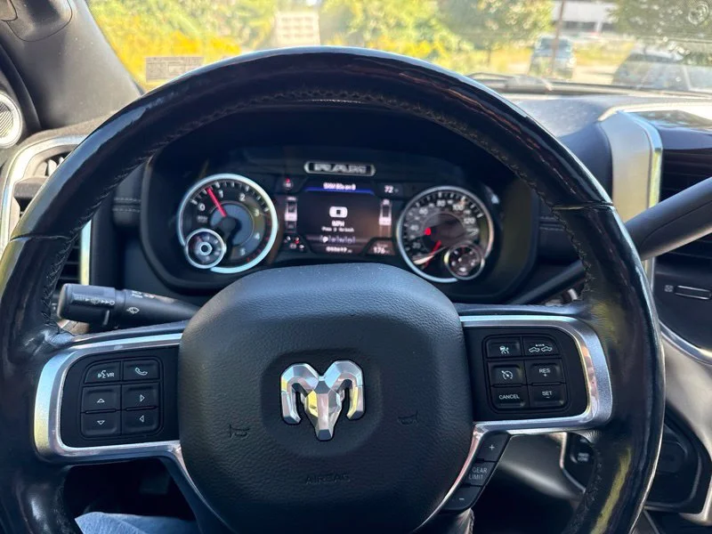Used 2019 Black Ram Laramie image 28