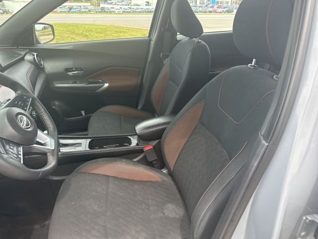 Used 2024 Boulder Gray Metallic Nissan SR image 9