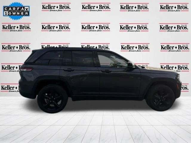 Used 2023 Gray Jeep Altitude X image 8