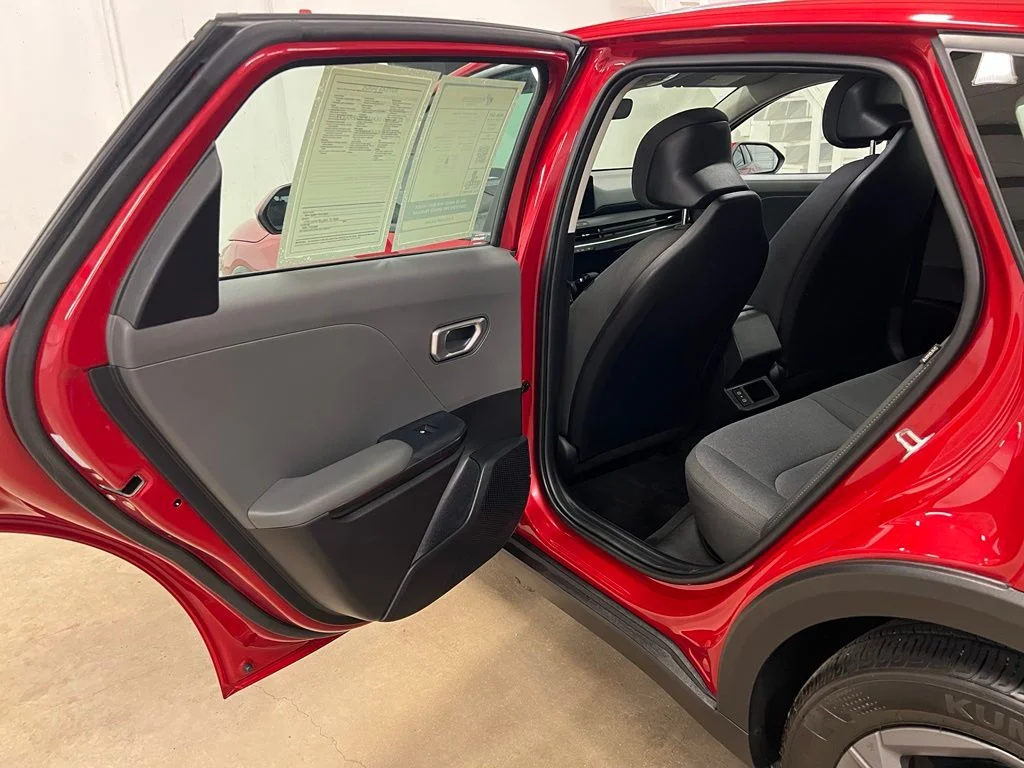 Used 2025 Red Kia LXS image 24