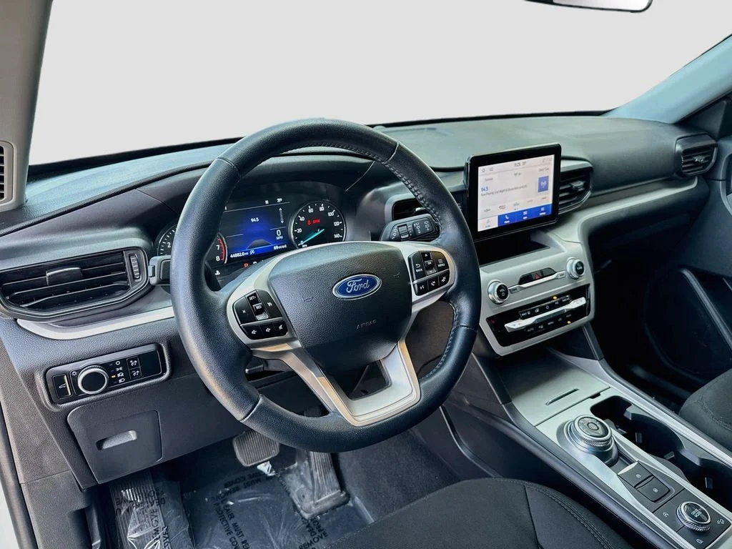 Certified Used 2023 Star White Ford XLT image 9