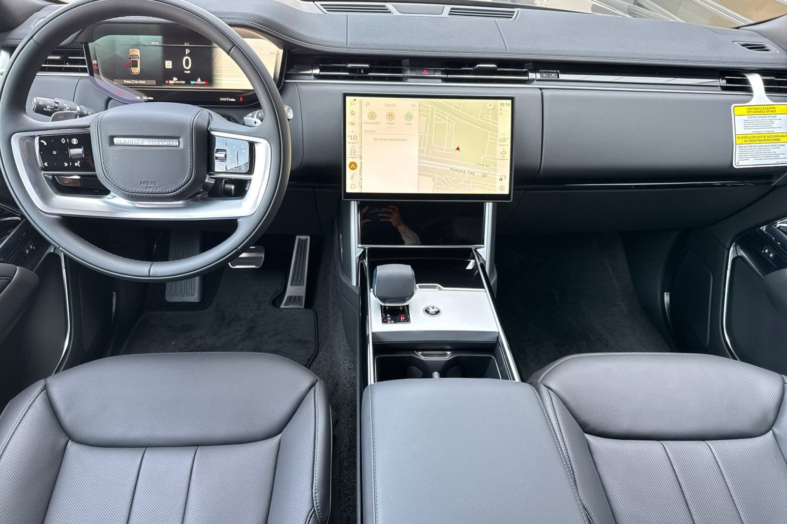 New 2026 Santorini Black Land Rover SE image 14