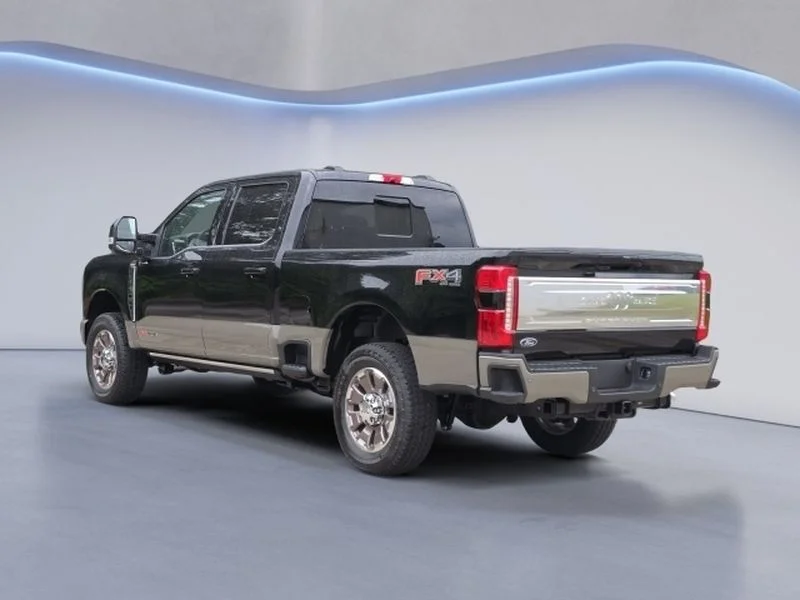 New 2026 Agate Black Metallic Ford F-350® King Ranch® image 4