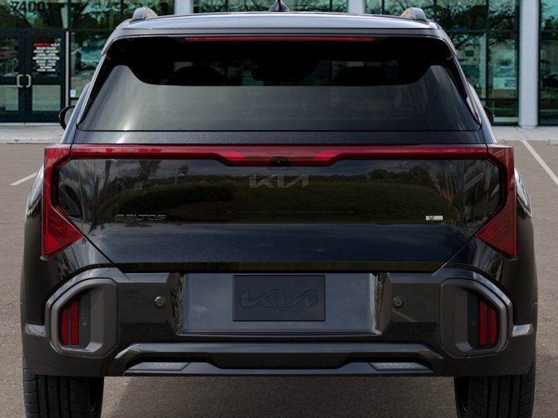 New 2027 Black Kia X-Line SX image 13