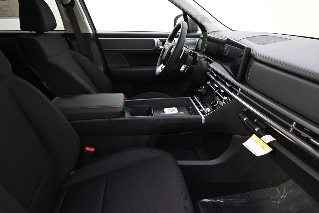 New 2026 Gray Hyundai SE image 16