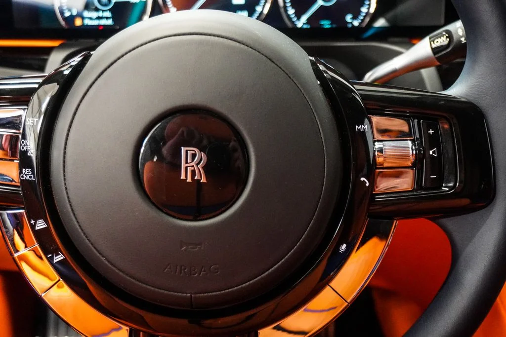 Used 2024 Blue Rolls-Royce Base image 20