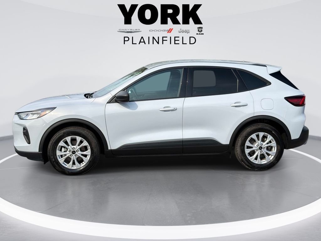 Used 2025 Silver Ford Active image 8