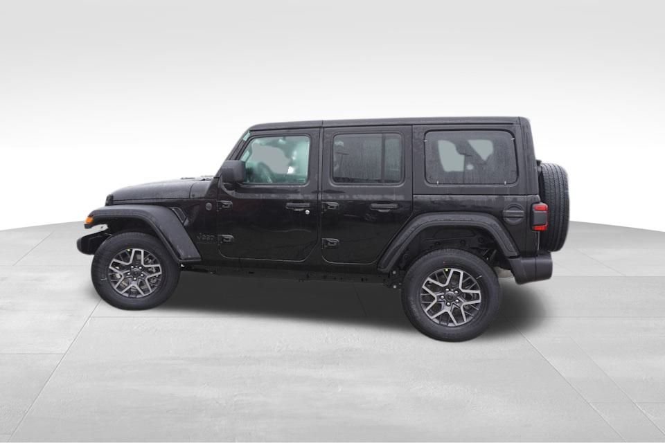 New 2025 Black Clear-Coat Exterior Paint Jeep Sahara image 6