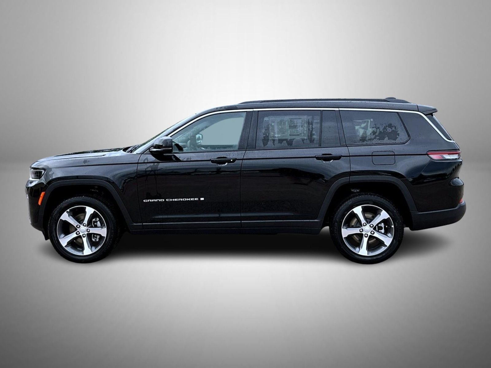 New 2026 Diamond Black Crystal Pearlcoat Jeep Limited image 8