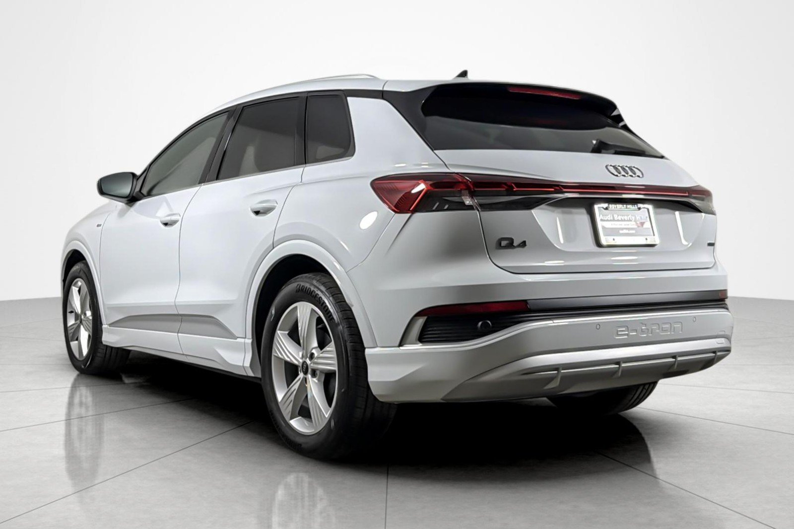 Used 2026 Glacier White Metallic Audi Premium 55 quattro image 3