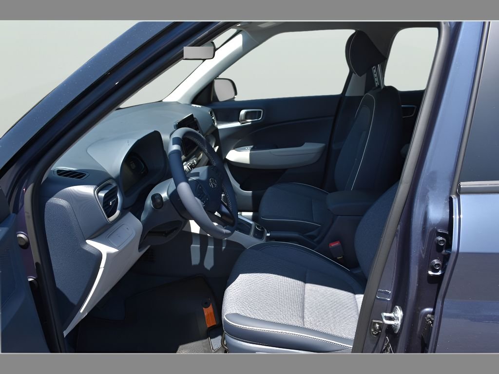 Used 2025 Denim w/White Roof Hyundai Limited image 10