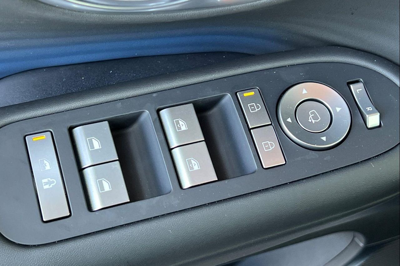 2026 Hyundai IONIQ 9 SEL - Photo 12