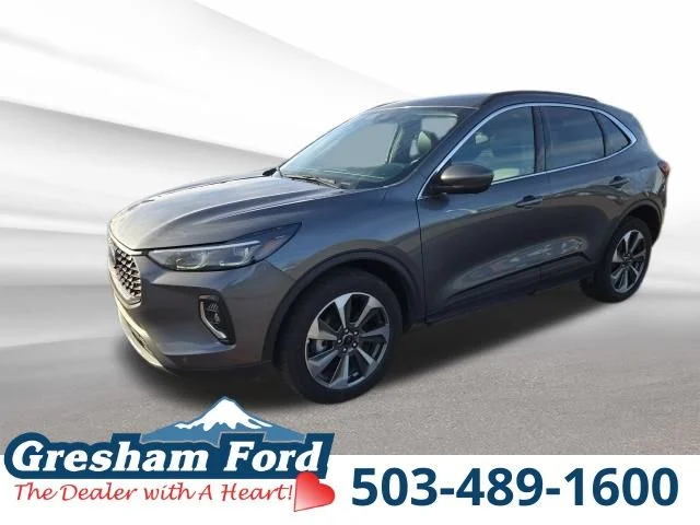 2023 Ford Escape Platinum AWD's photo