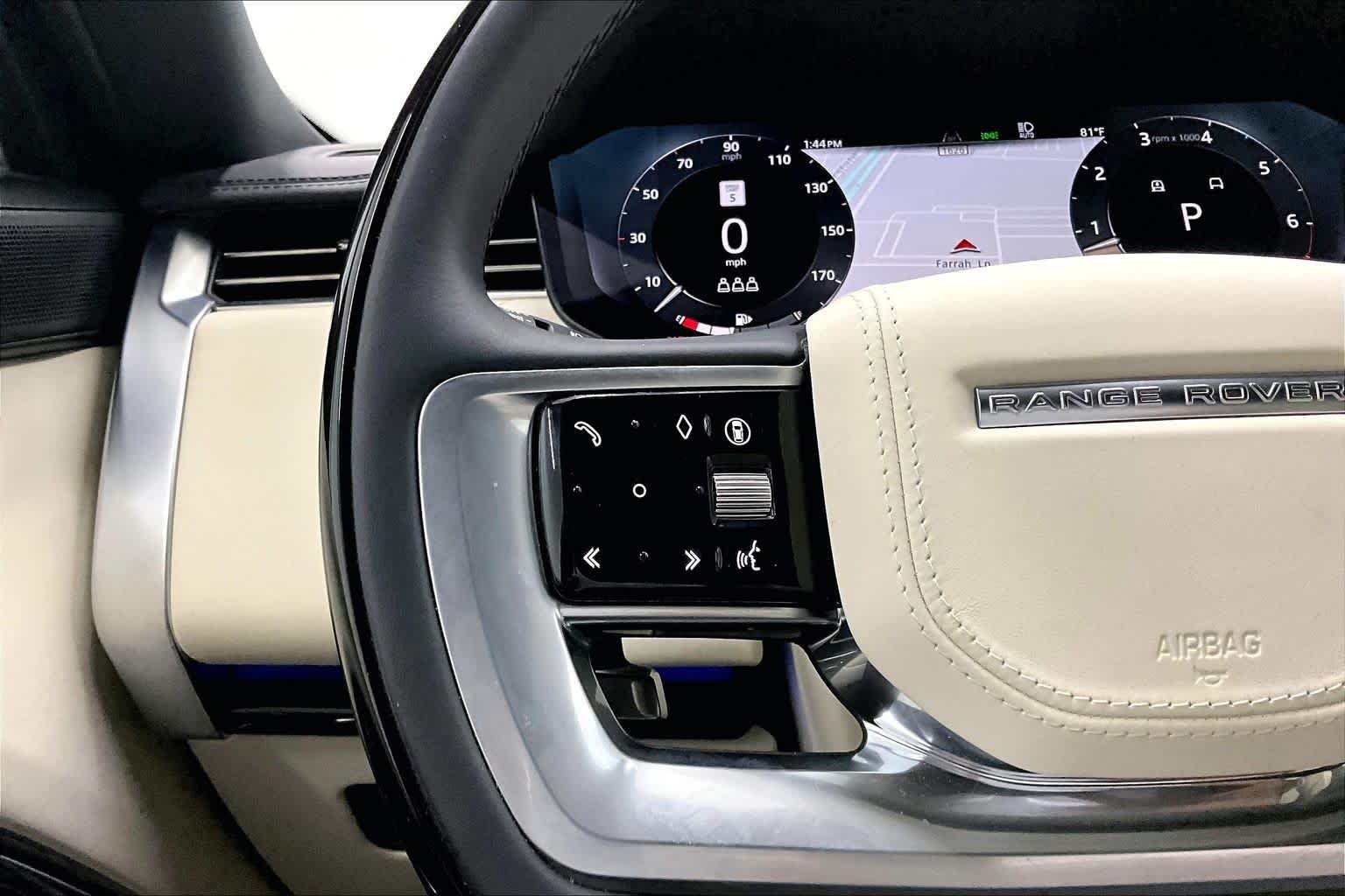 Used 2025 Carpathian Grey Premium Metallic Land Rover SE image 22
