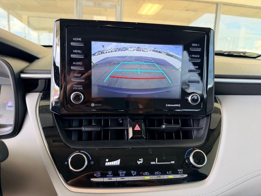 Used 2022 Blue Toyota L image 19
