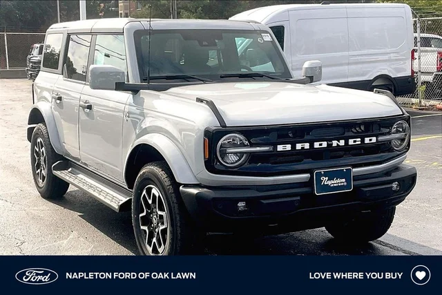 2026 Ford Bronco Outer Banks®