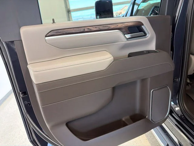 New 2026 Titanium Rush Metallic GMC SLT image 44