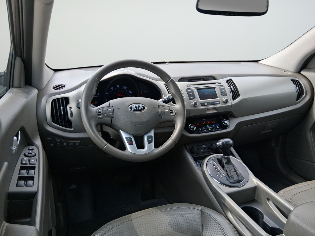 Used 2013 Beige Kia EX image 34