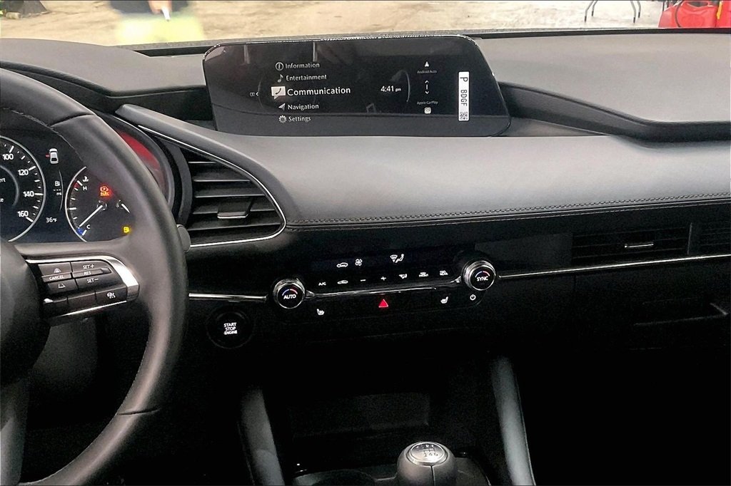 2026 MAZDA MAZDA3 - Image 5