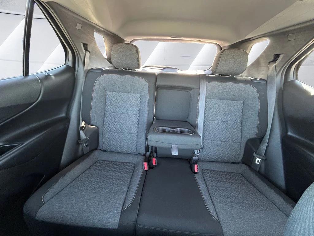 Used 2022 White Chevrolet LT image 18
