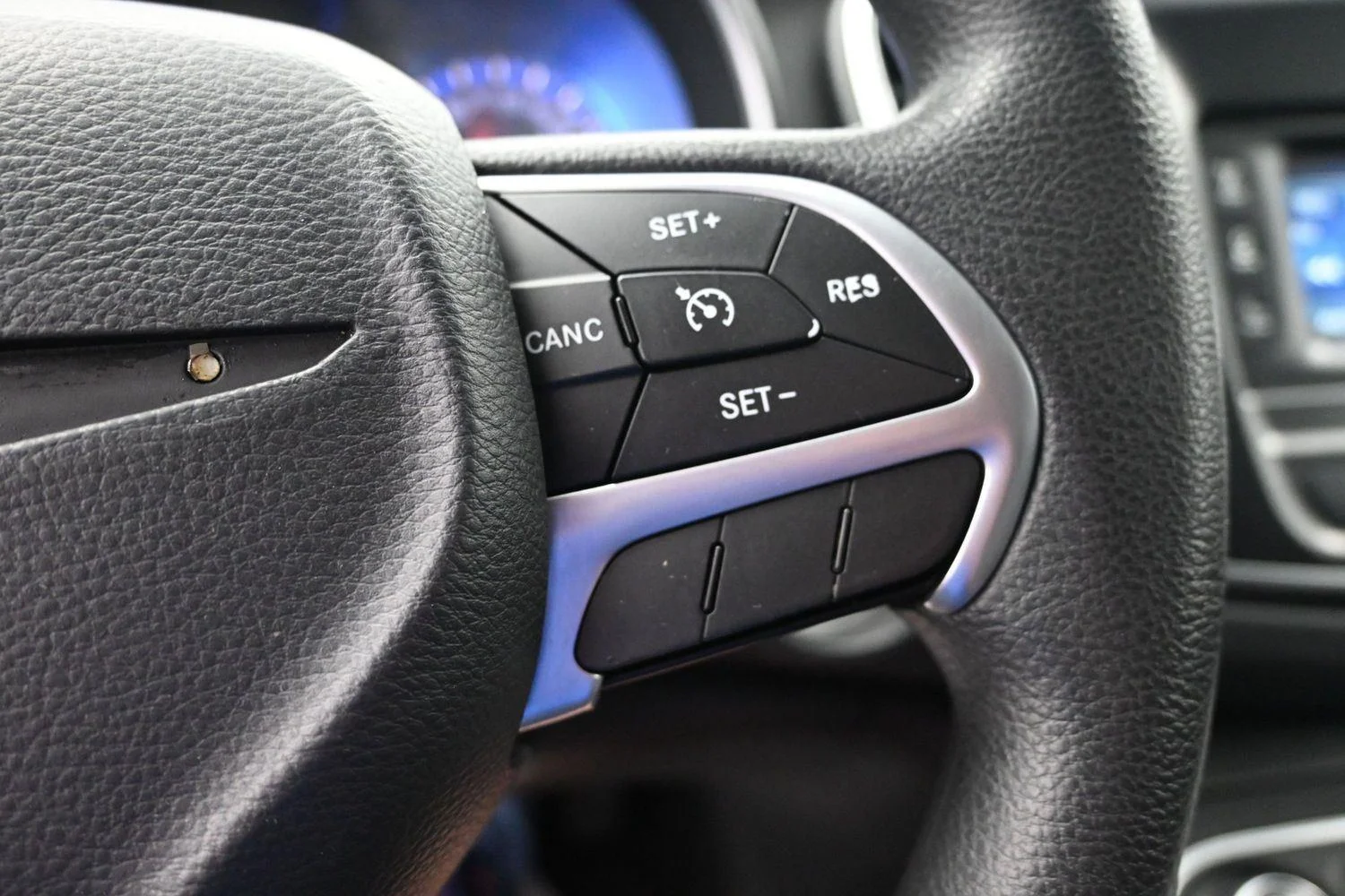 Used 2016 Vivid Blue Pearlcoat Chrysler Limited image 18