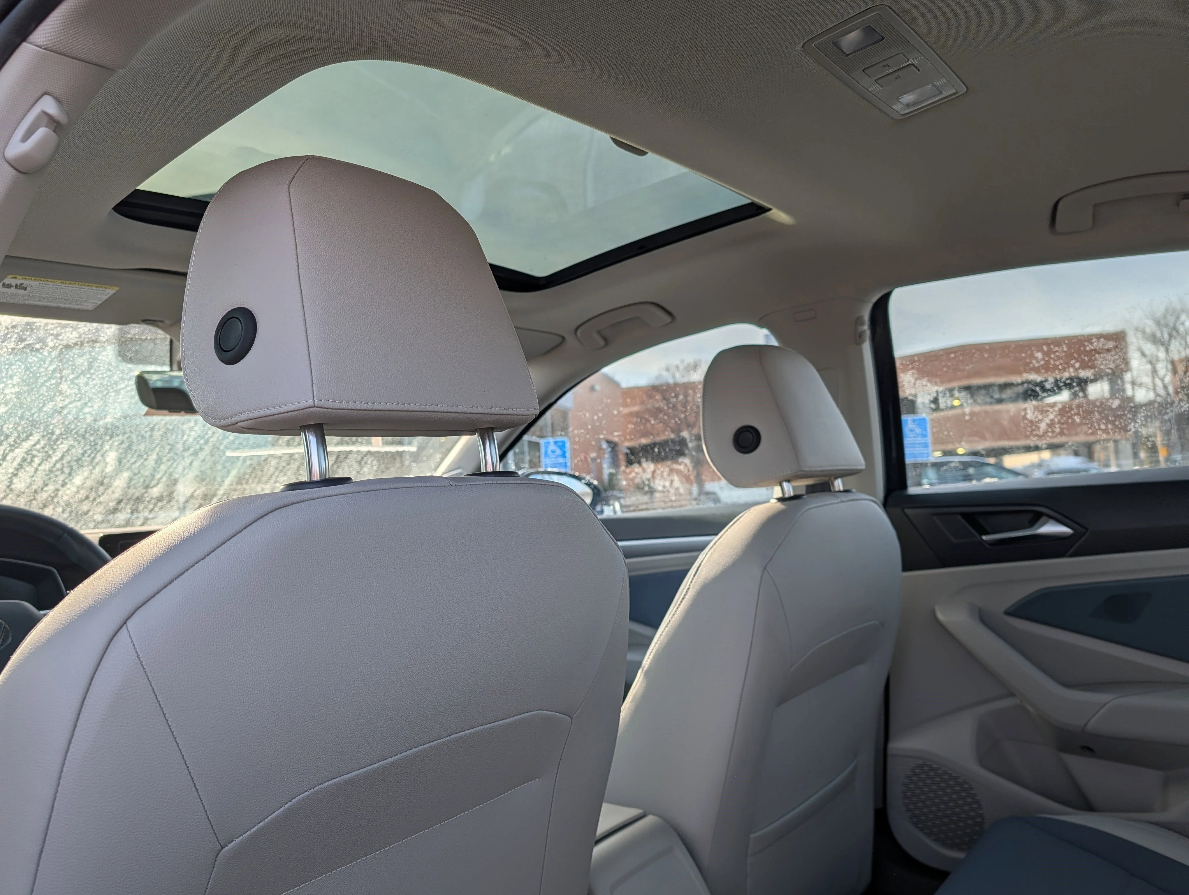 New 2026 Opal White Pearl Volkswagen SE image 6