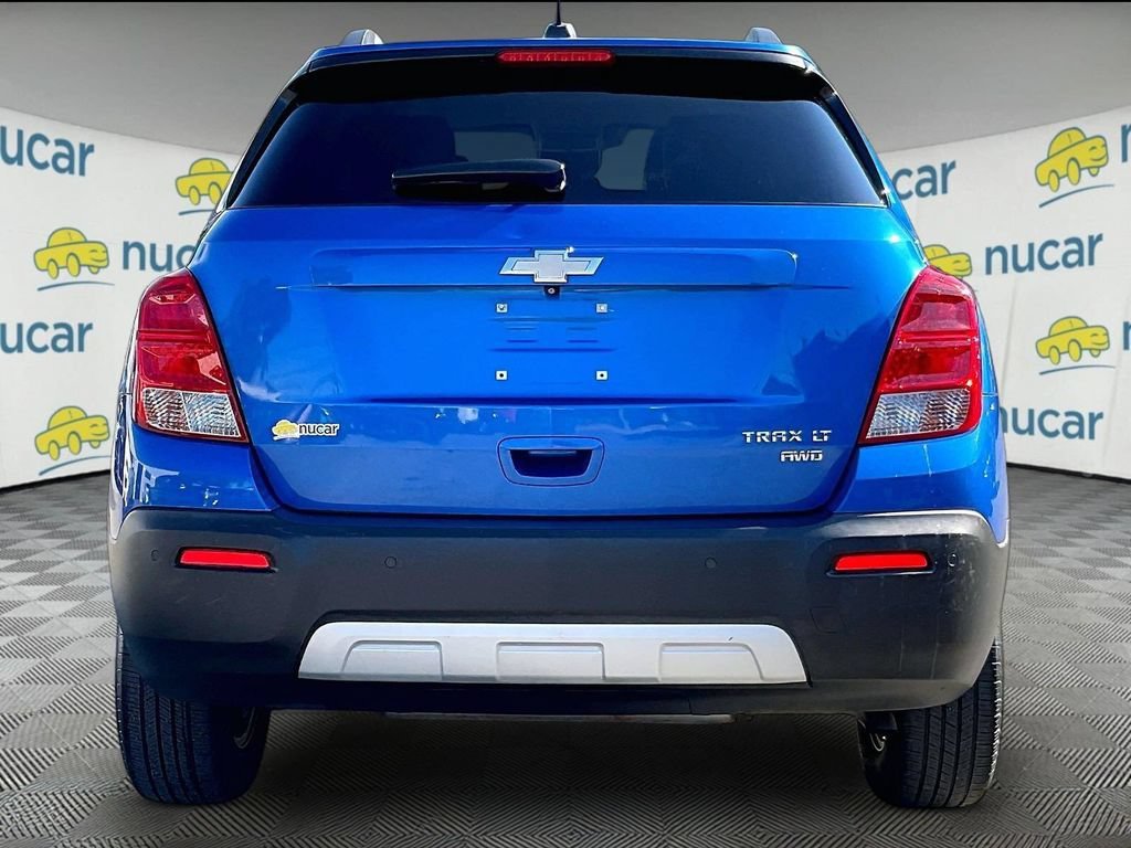 Used 2015 BRILLIANT BLUE METALLIC Chevrolet LT image 5