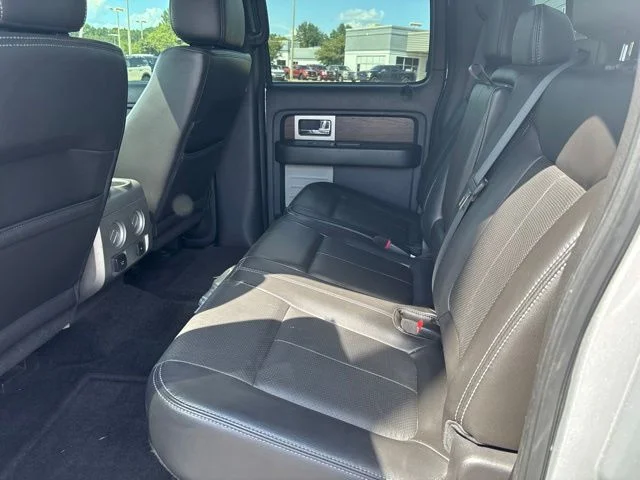 Used 2014 Silver Ford Lariat image 14