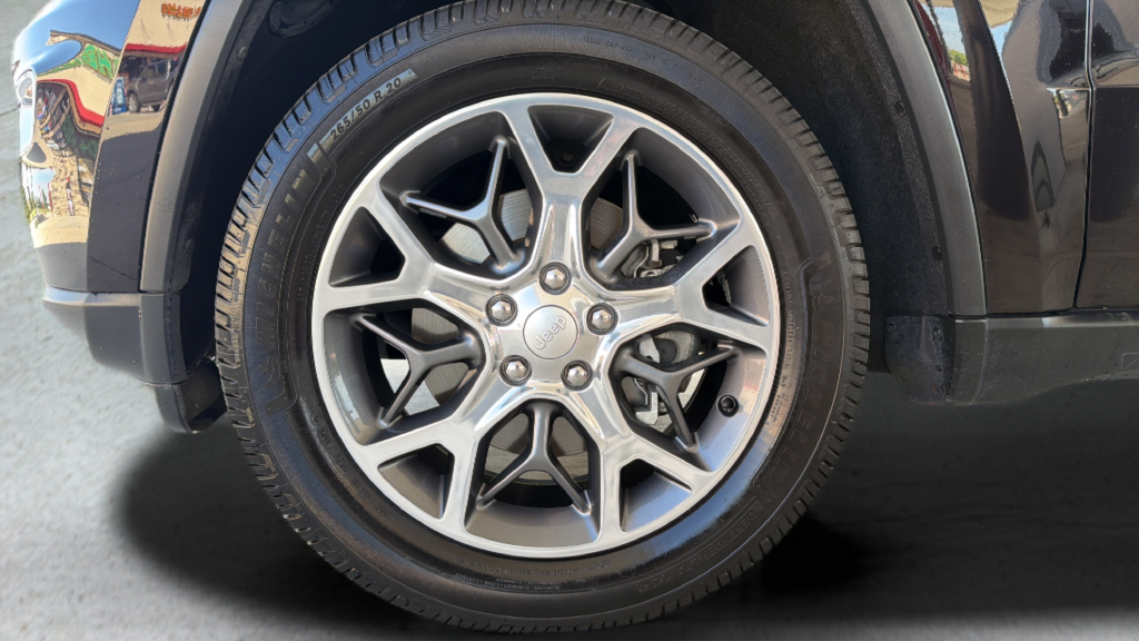 Used 2021 Red Jeep Limited image 14