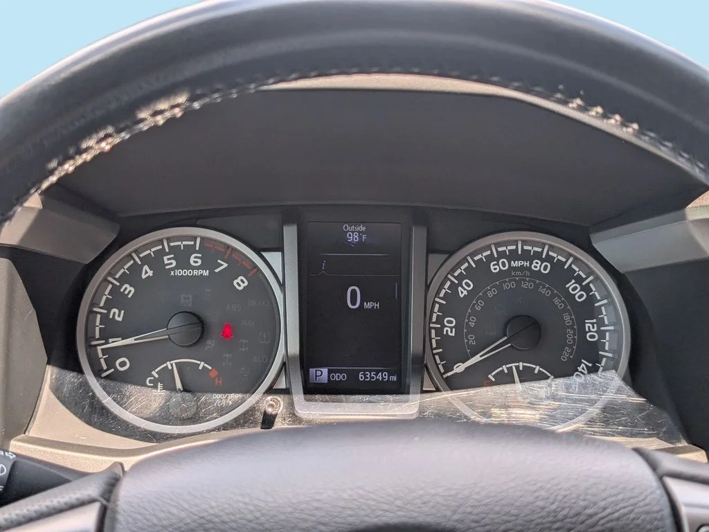 Used 2019 Black Toyota SR5 image 48