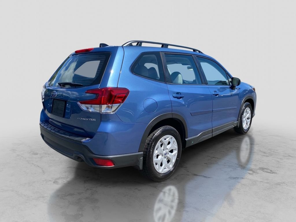 Used 2024 Blue Subaru Base image 7