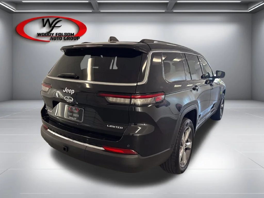 Used 2021 Black Jeep Limited image 6