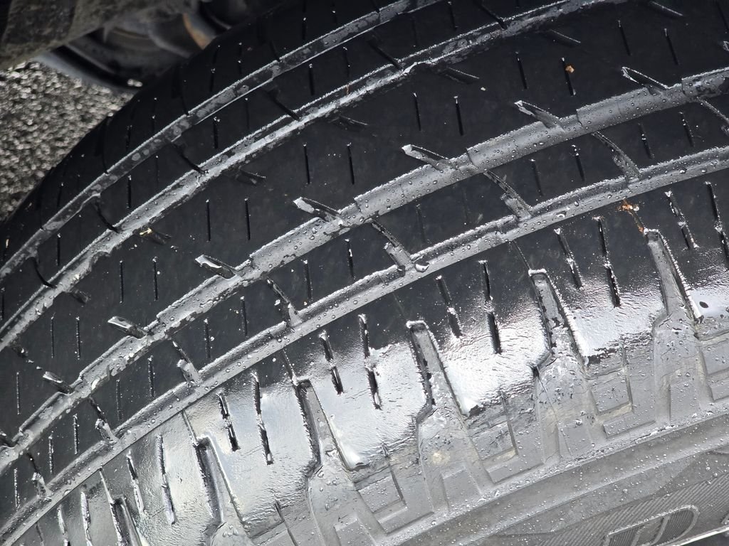 Used 2019 Black Toyota XLE image 11