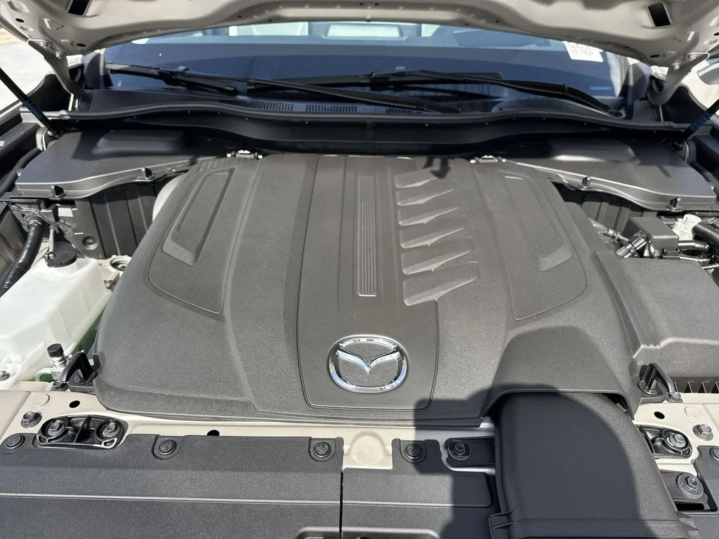 New 2026 Platinum Mazda 3.3 Turbo S Premium Plus AWD image 57
