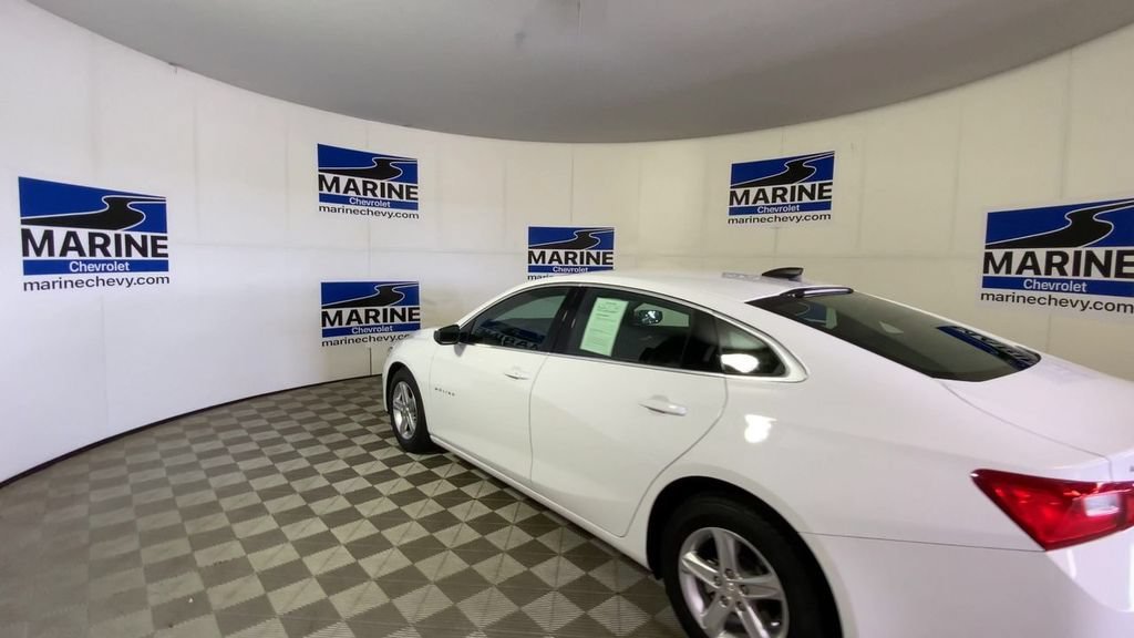 Used 2024 Summit White Chevrolet FL image 8