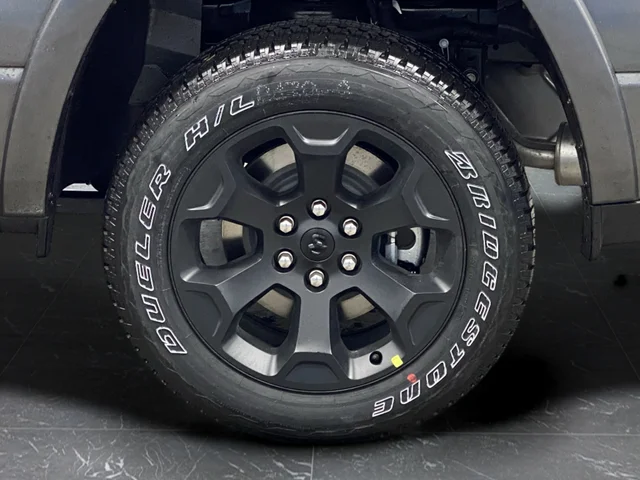 New 2026 Granite Crystal Metallic Clearcoat RAM Big Horn/Lone Star image 42