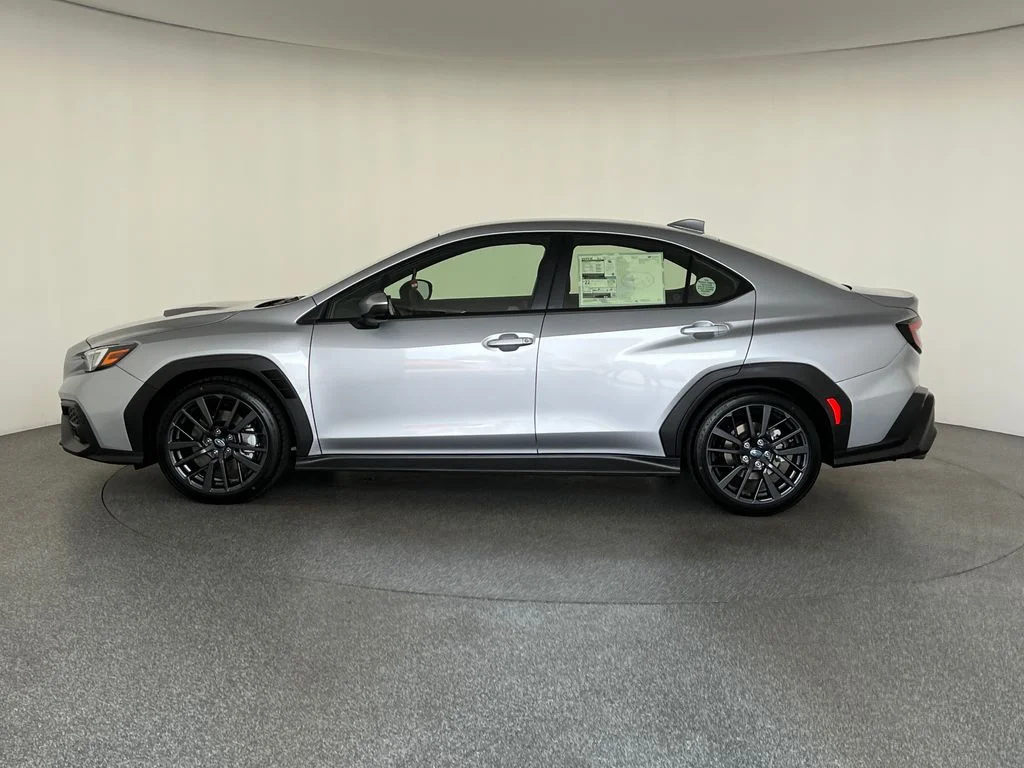 New 2026 ICE SILVER METALLIC Subaru Base image 8