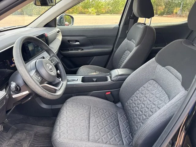 Used 2025 Black Nissan SV image 10