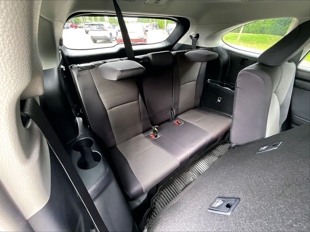 Used 2023 Silver Toyota LE image 17