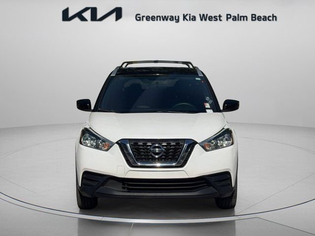 Used 2018 Nissan Kicks SV with VIN 3N1CP5CU8JL540711 for sale in West Palm Beach, FL