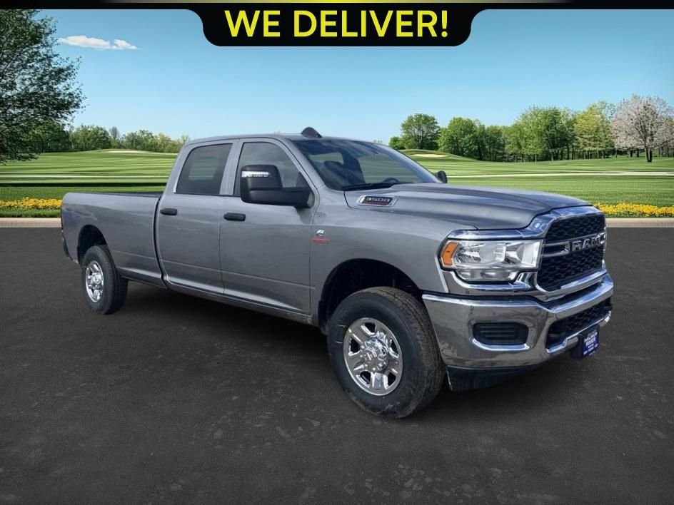 2024 Ram 3500 Tradesman photo 3