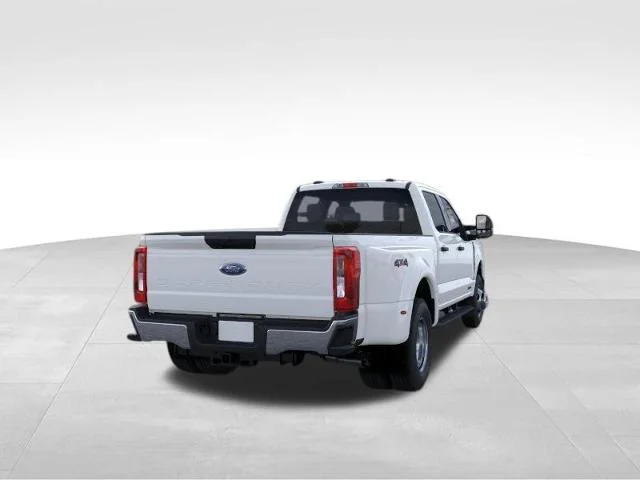 New 2026 Oxford White Ford F-350® XL image 30