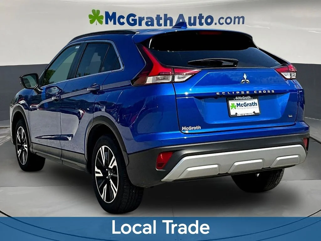 Used 2024 Blue Mitsubishi SE image 5