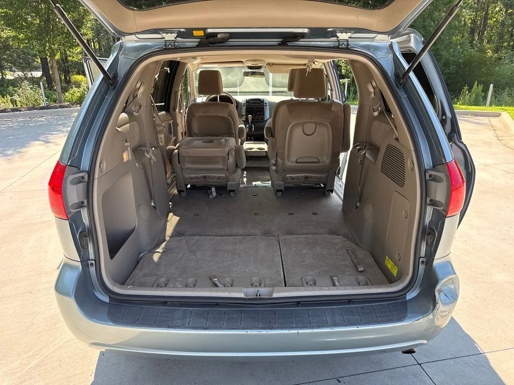 Used 2010 Blue Mirage Metallic Toyota LE image 33