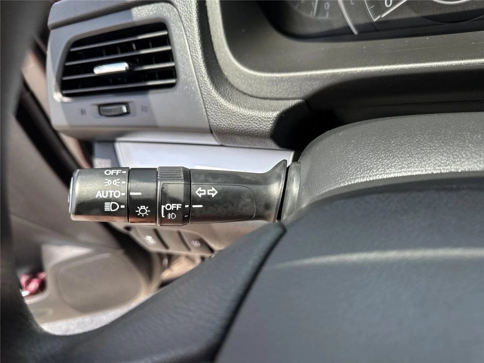 Used 2016 Urban Titanium Metallic Honda EX image 21