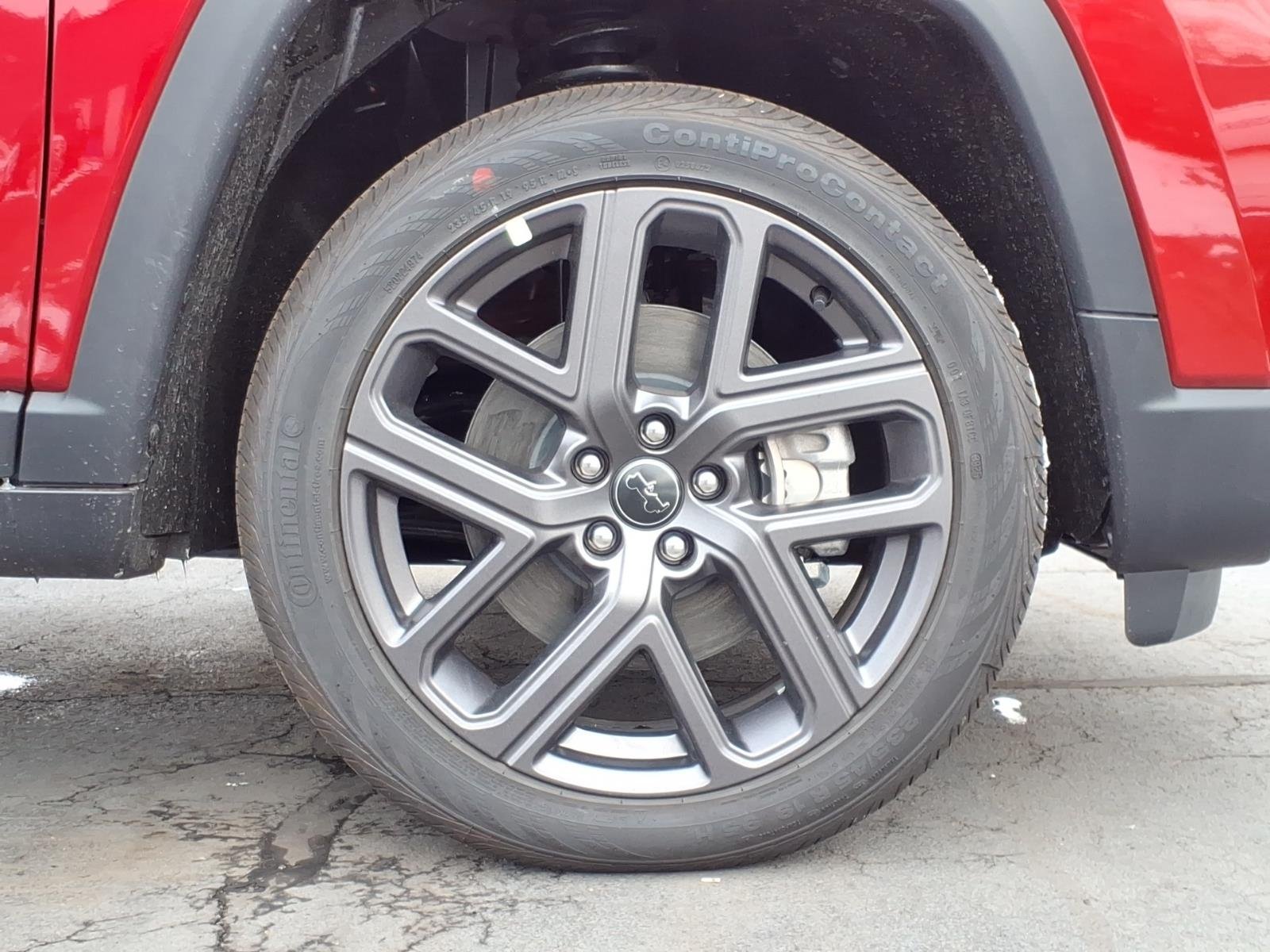 New 2026 Red Hot Pearlcoat Jeep Limited image 9