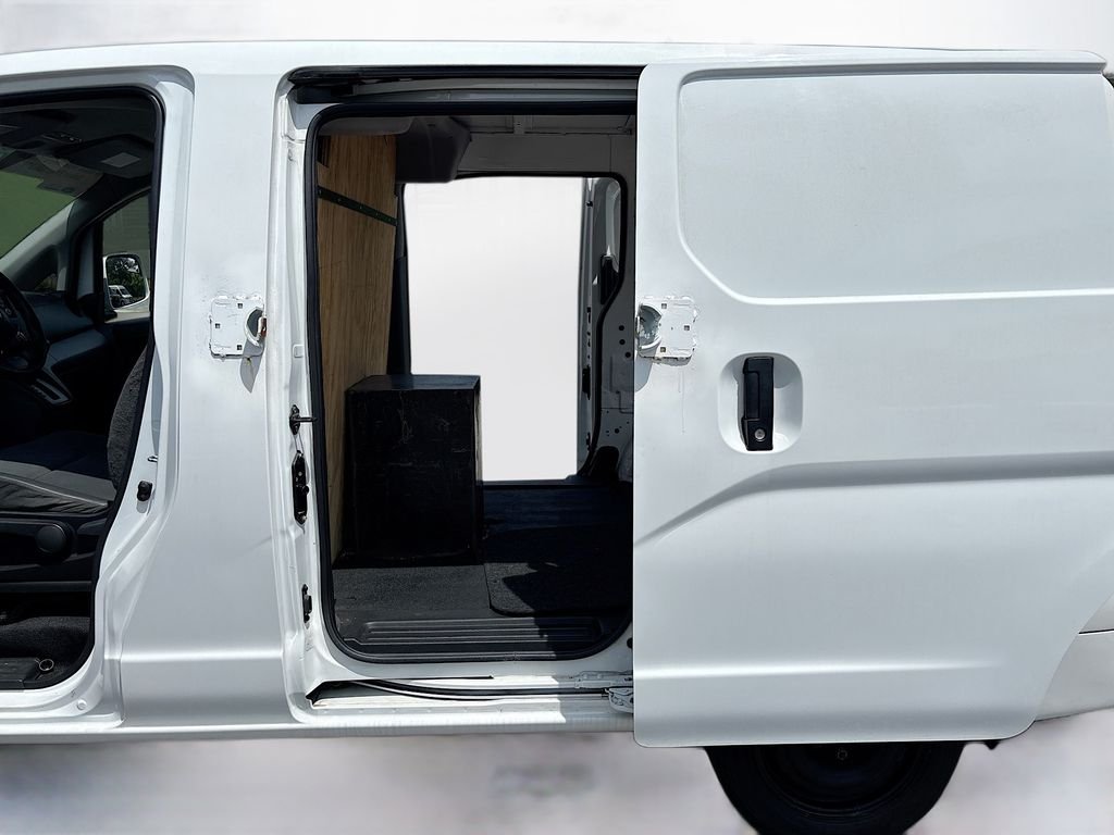 2019 Nissan NV200 SV - Photo 15