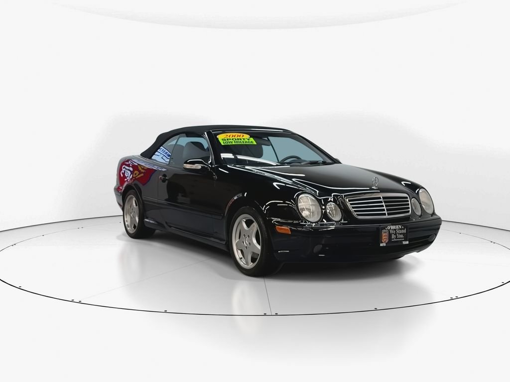 Used 2000 Mercedes-Benz CLK CLK430 with VIN WDBLK70G6YT037463 for sale in Normal, IL