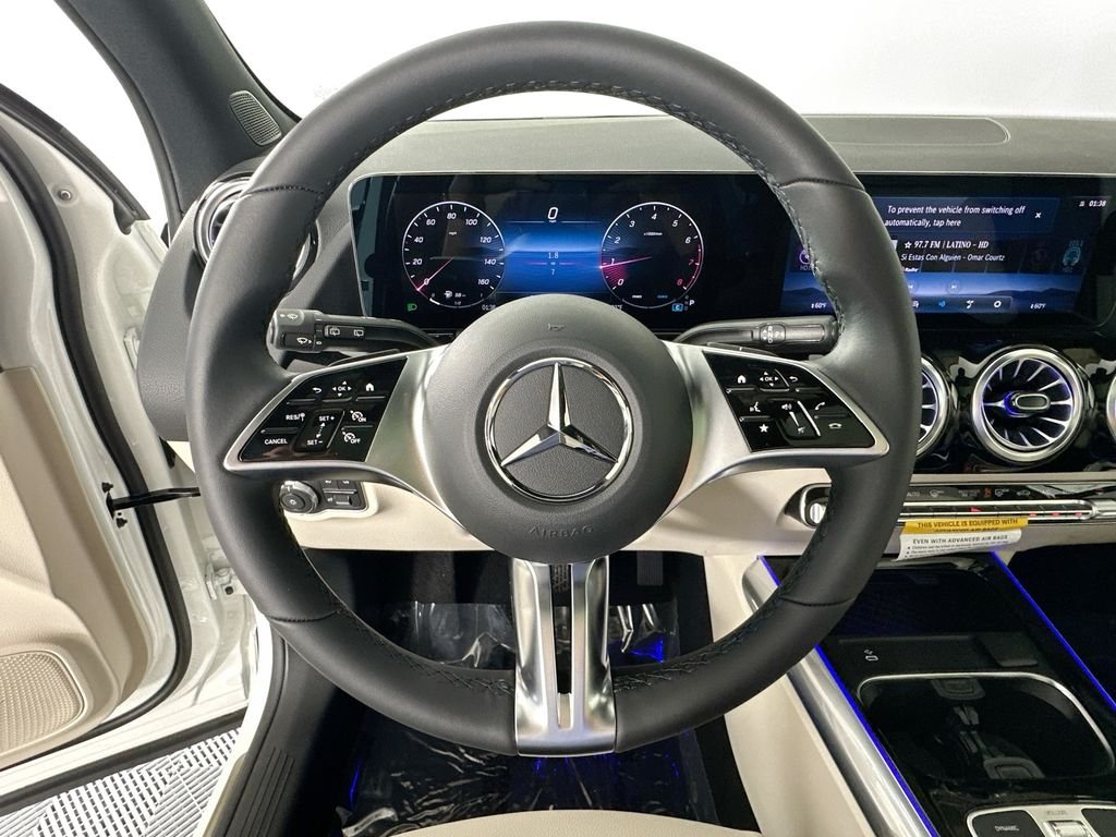 New 2026 Polar White Mercedes-Benz GLA 250 image 11