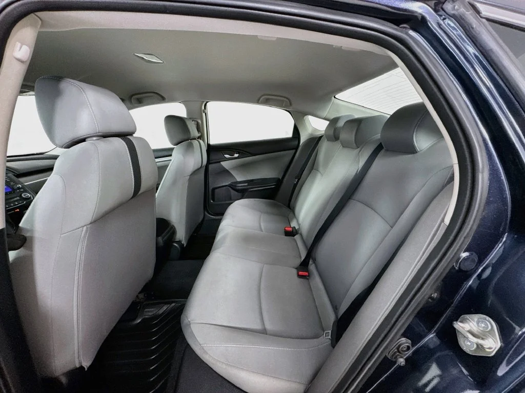 Certified Used 2018 Blue Honda LX image 30